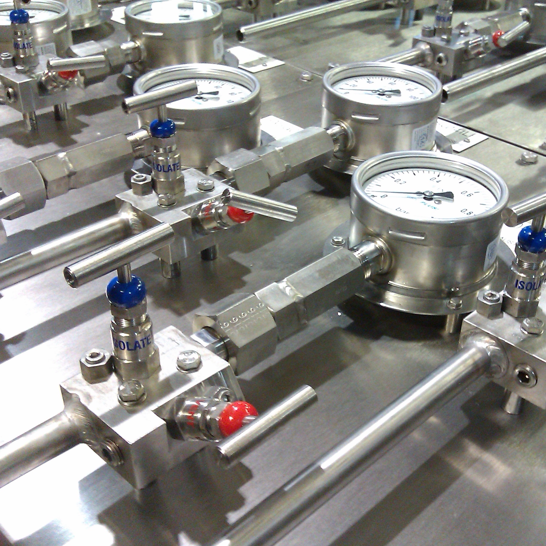 Integrated_Instrument_Solutions_(2)